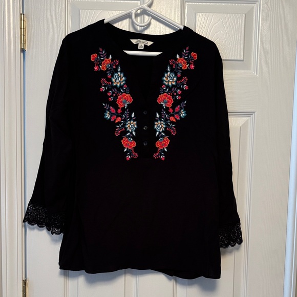 The Pioneer Woman Tops - The Pioneer Woman Black Top with Vibrant Embroidered Floral Design